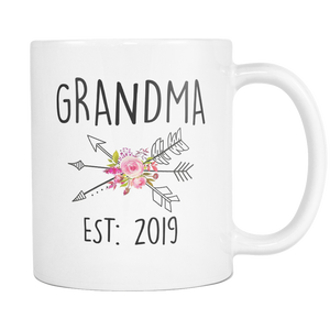 Grandma 2019 Set with Rose Arrows Coffee Mug